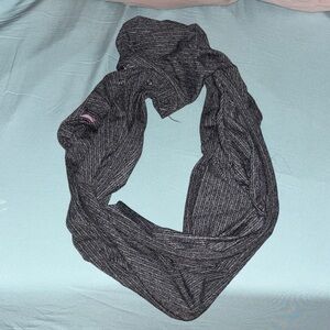 Apana Pajani infinity Scarf